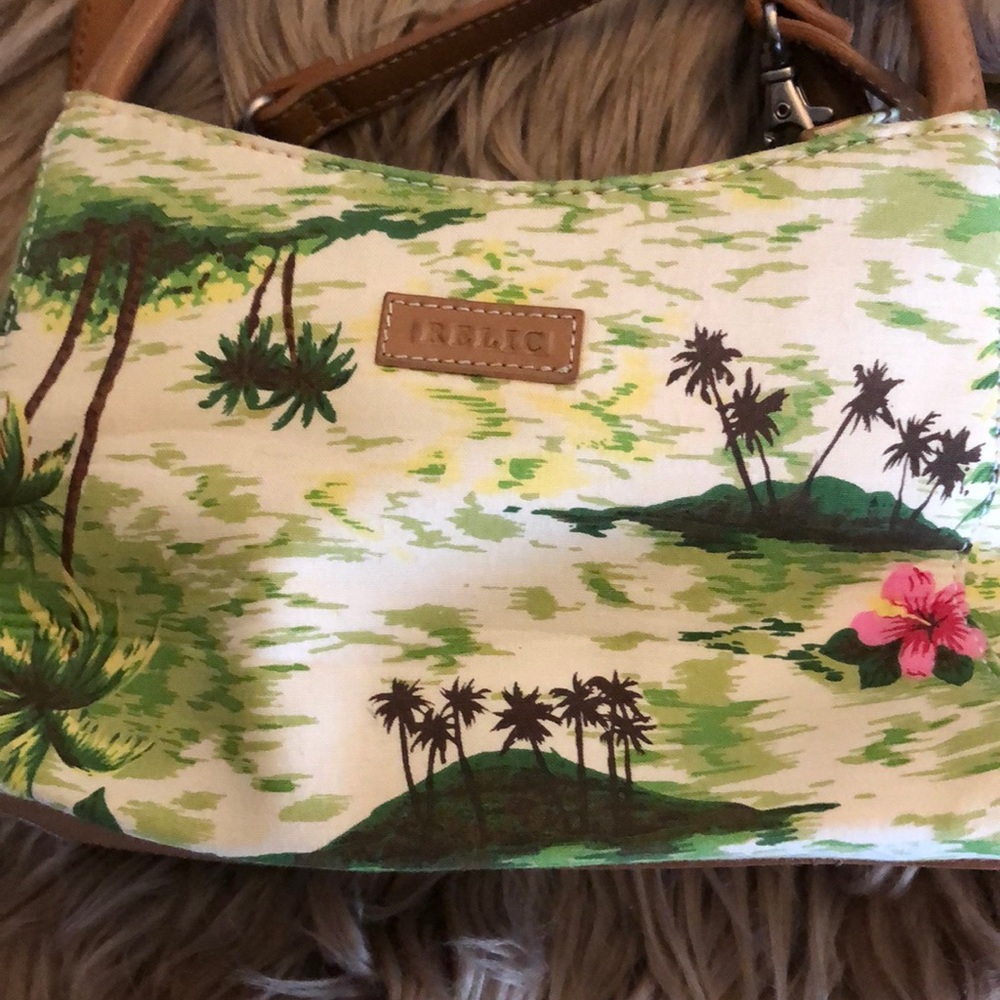 Relic Purse - Picture 2 of 5